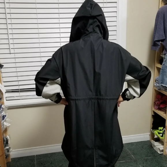 Women's black Hoodie rain jacket Size Xsmall, Small - Picture 2 of 11
